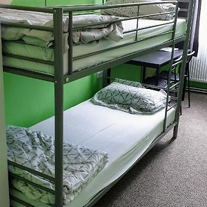 Budget Kamer met Twee Aparte Bedden
